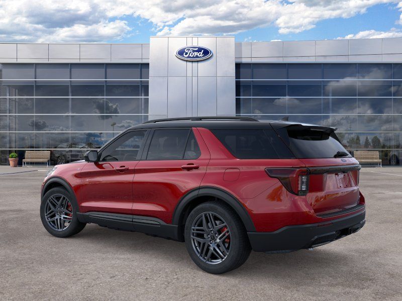 2026 Ford Explorer photo 4 of 24
