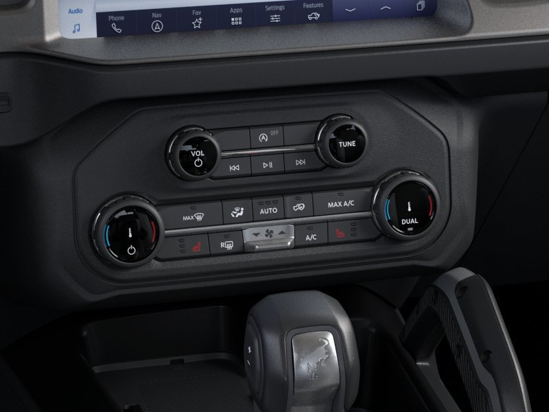 2026 Ford Bronco photo 17 of 26
