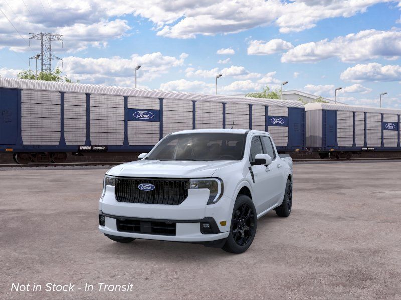 2026 Ford Maverick photo 2 of 25