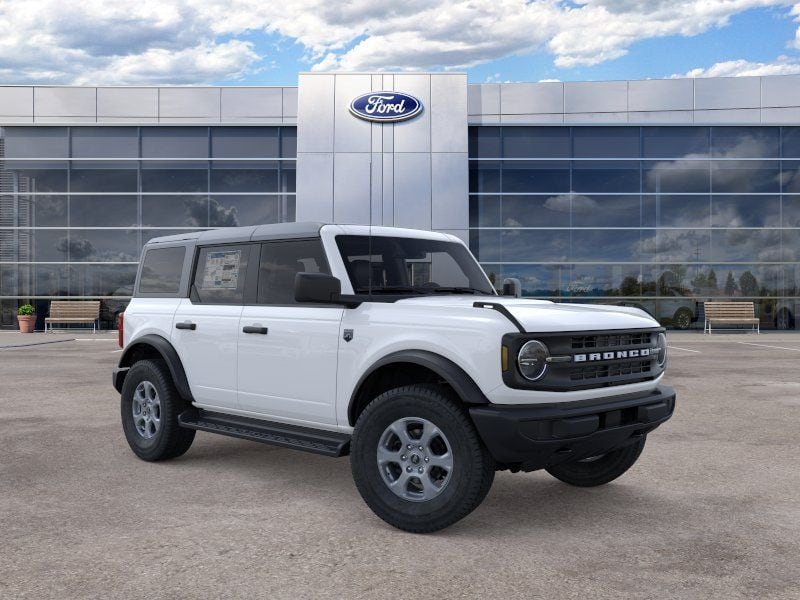 2026 Ford Bronco Big Bend Oxford White at Town & Country Ford