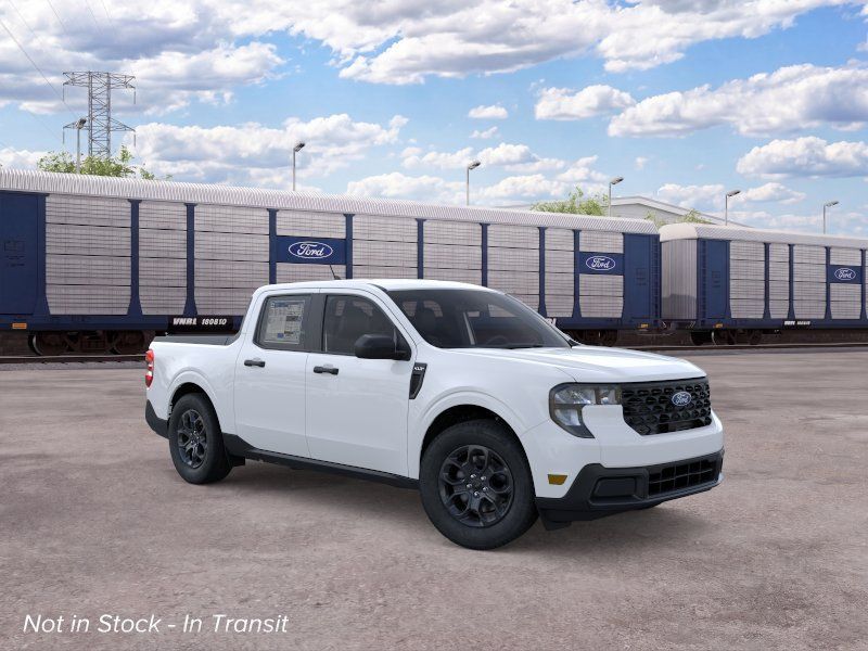 2026 Ford Maverick photo 8 of 25