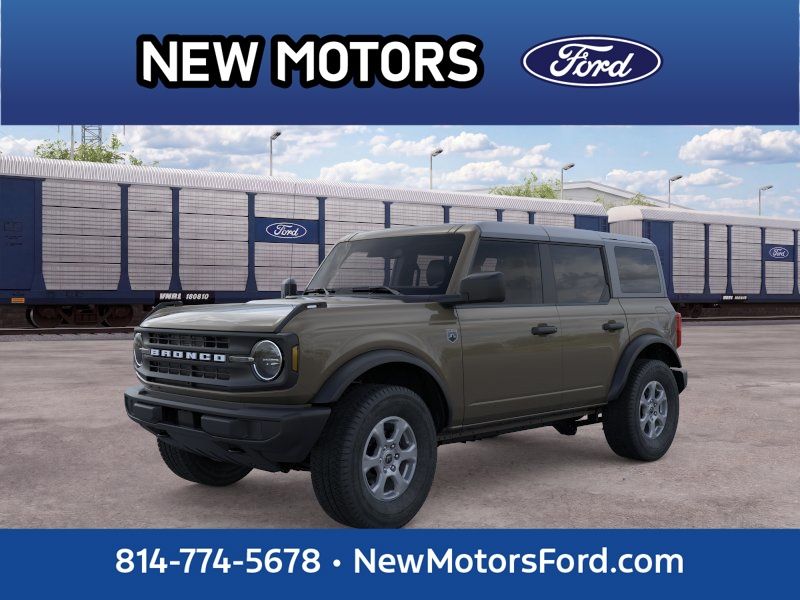 2026 Ford Bronco Big Bend Gray at Town & Country Ford