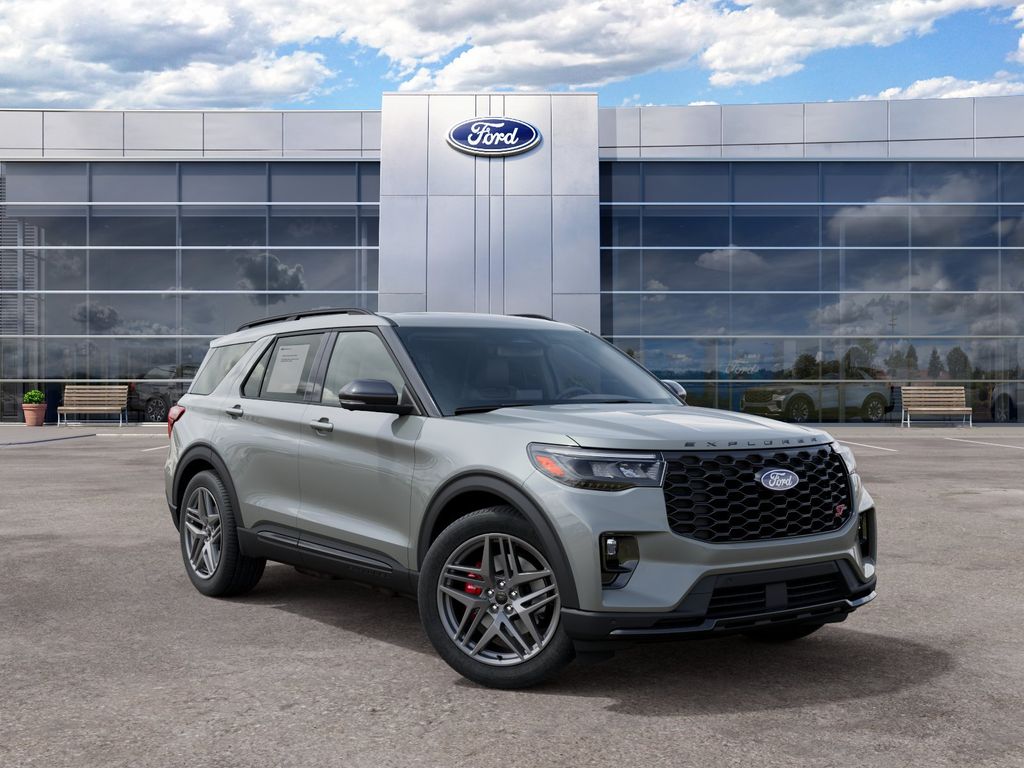 2027 Ford Explorer photo 4 of 24