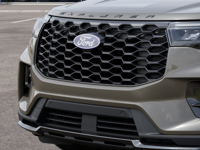 2027 Ford Explorer photo 18 of 24