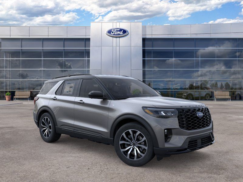 2026 Ford Explorer ST-Line Gray Metallic at Town & Country Ford