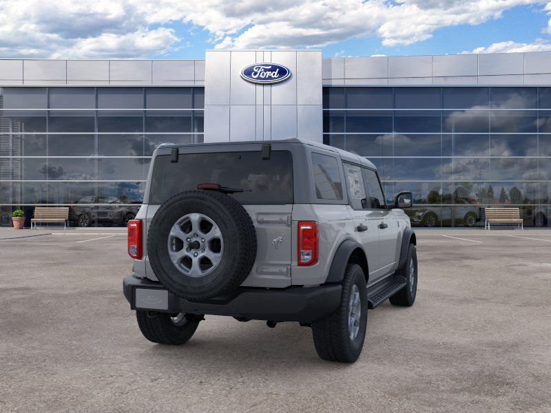 2026 Ford Bronco photo 9 of 26