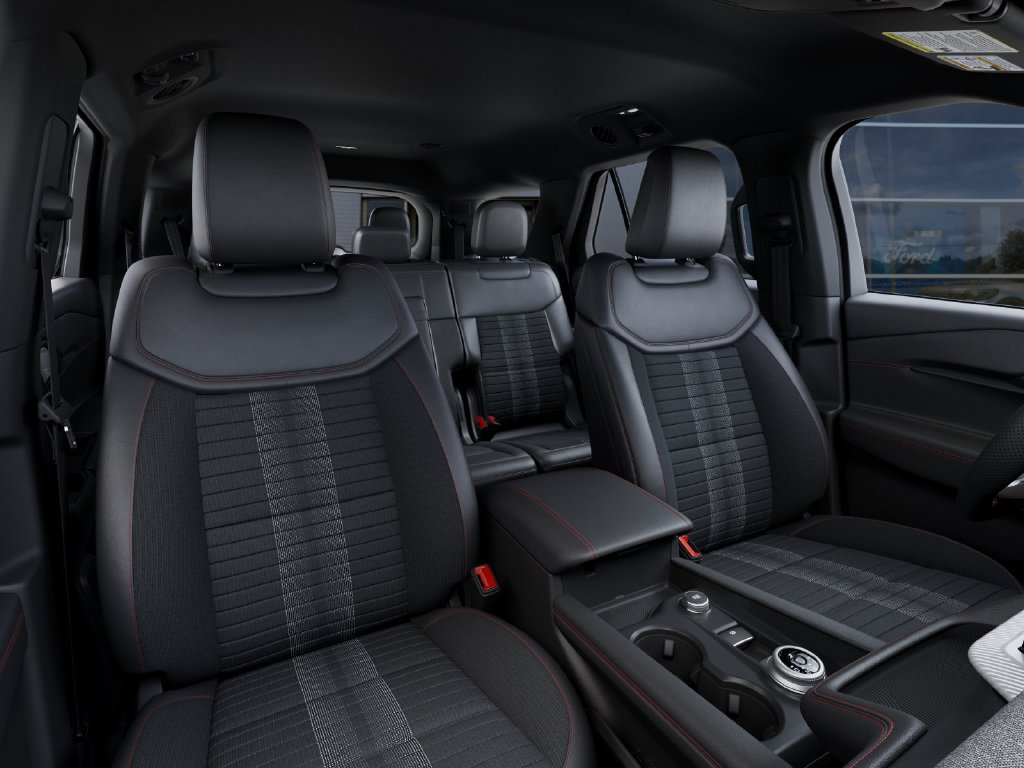 2027 Ford Explorer photo 11 of 24
