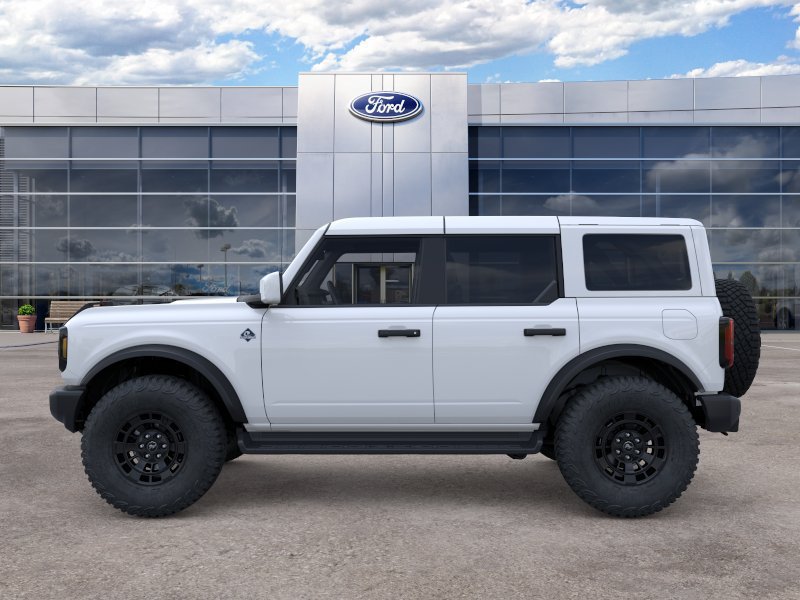 2026 Ford Bronco photo 3 of 26
