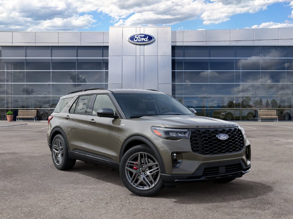2027 Ford Explorer photo 4 of 24