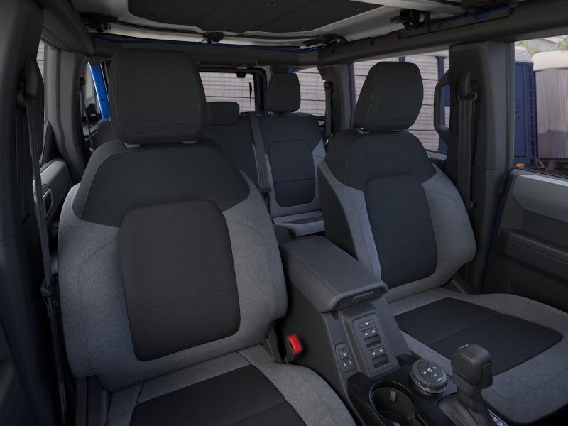 2026 Ford Bronco photo 11 of 26