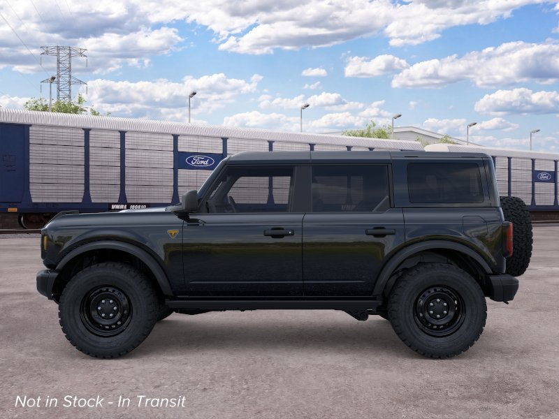 2026 Ford Bronco photo 3 of 26