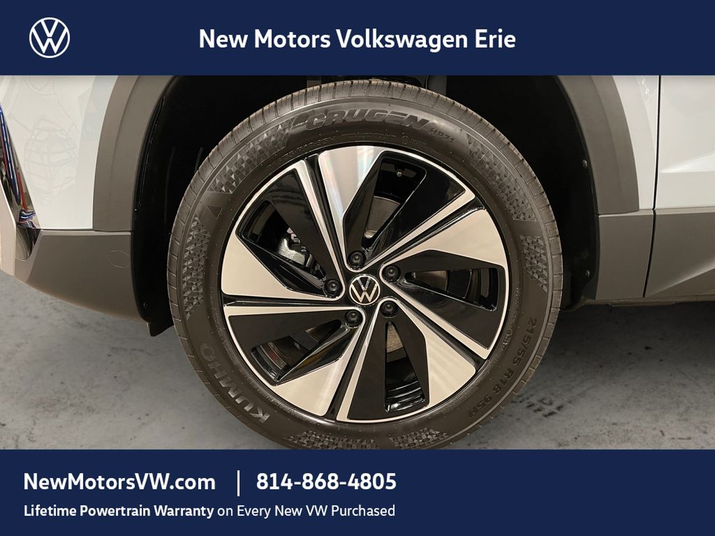 2026 Volkswagen Taos 1.5T SE Gray at New Motors
