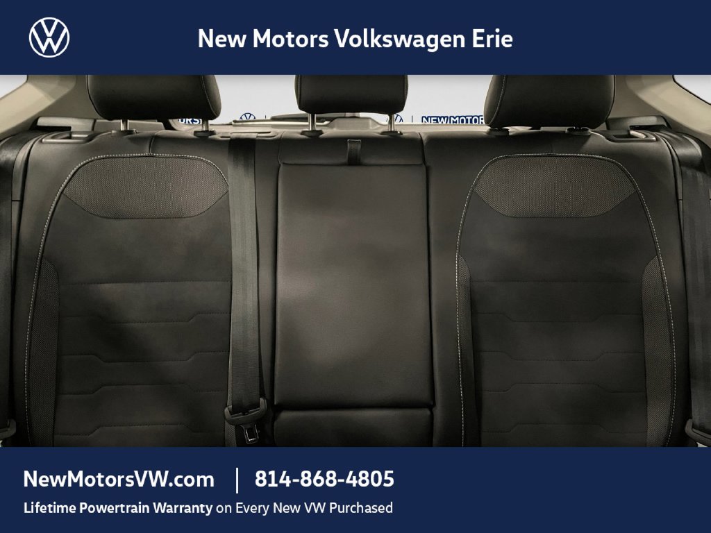 2026 Volkswagen Taos photo 13 of 15