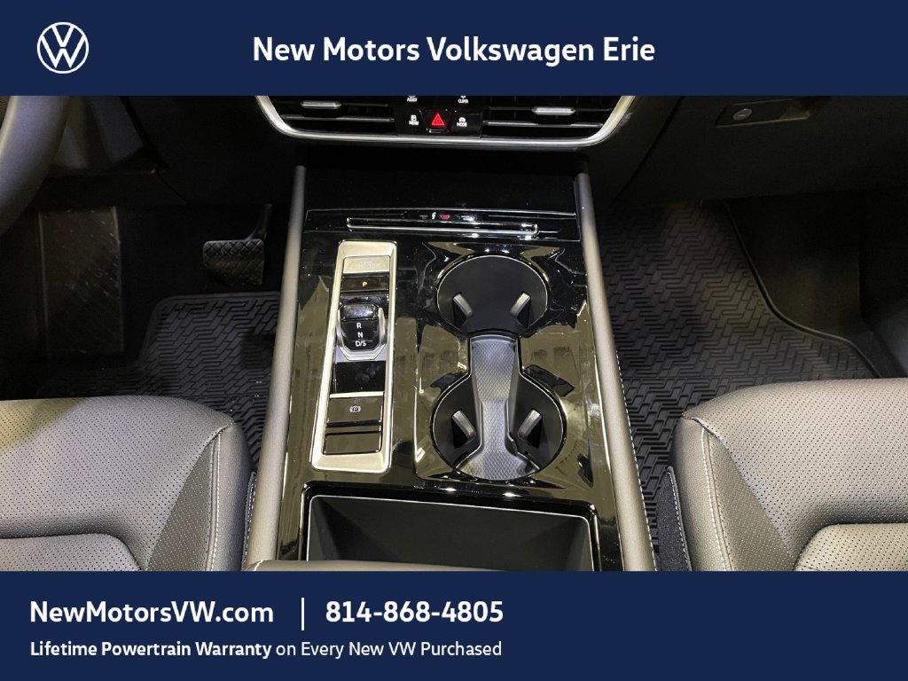 2026 Volkswagen Atlas photo 11 of 15