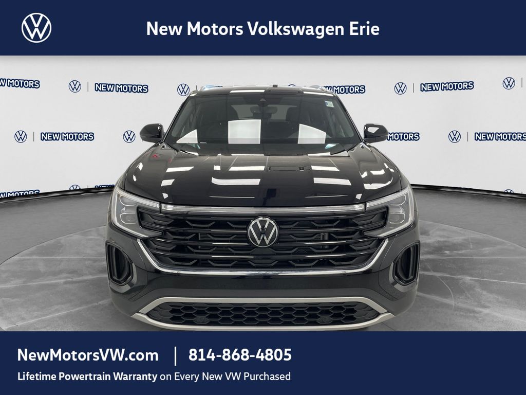 2026 Volkswagen Atlas Cross Sport SE Deep Black Pearl at New Motors