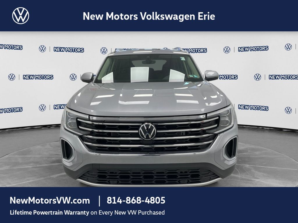 2026 Volkswagen Atlas SE Silver Mist at New Motors