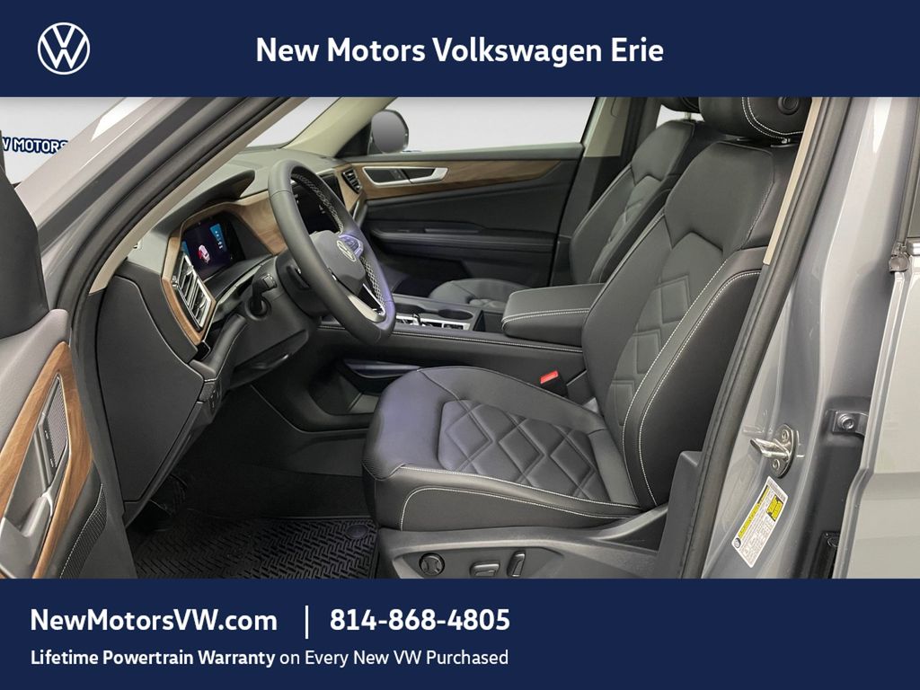 2026 Volkswagen Atlas SE Silver Mist at New Motors