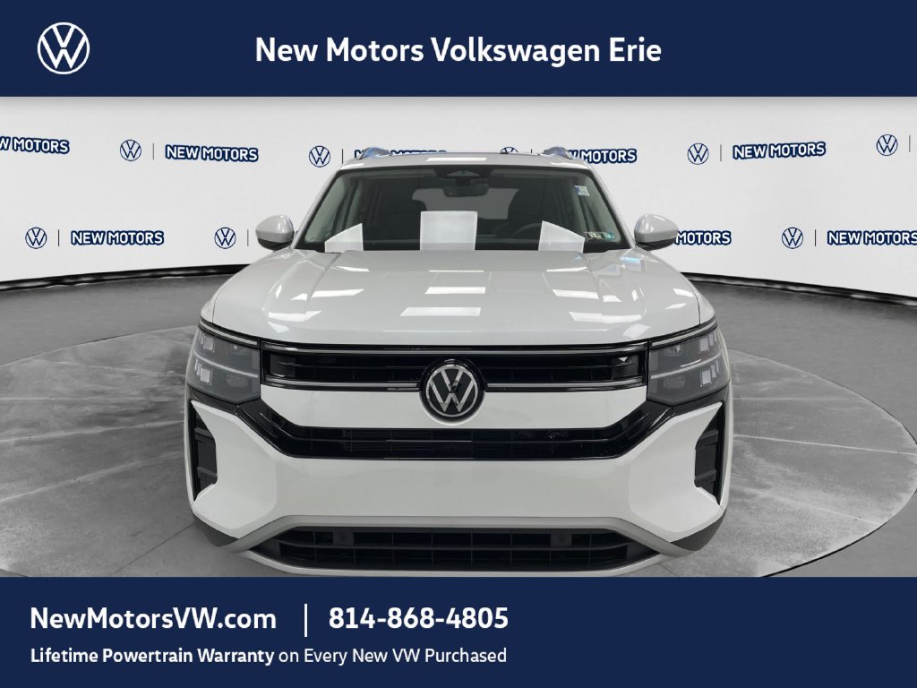 2027 Volkswagen Atlas photo 6 of 13