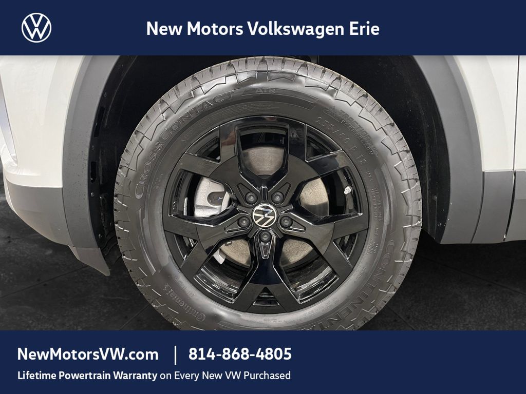2026 Volkswagen Atlas Peak Edition White Pearl at New Motors