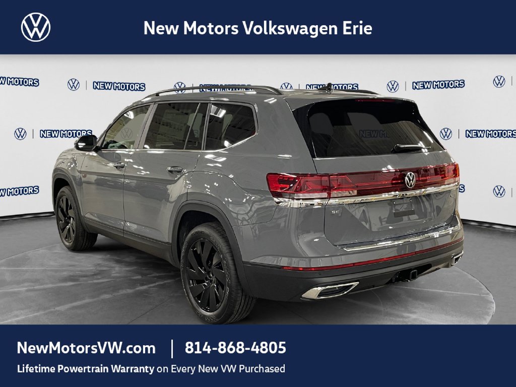2026 Volkswagen Atlas photo 3 of 15