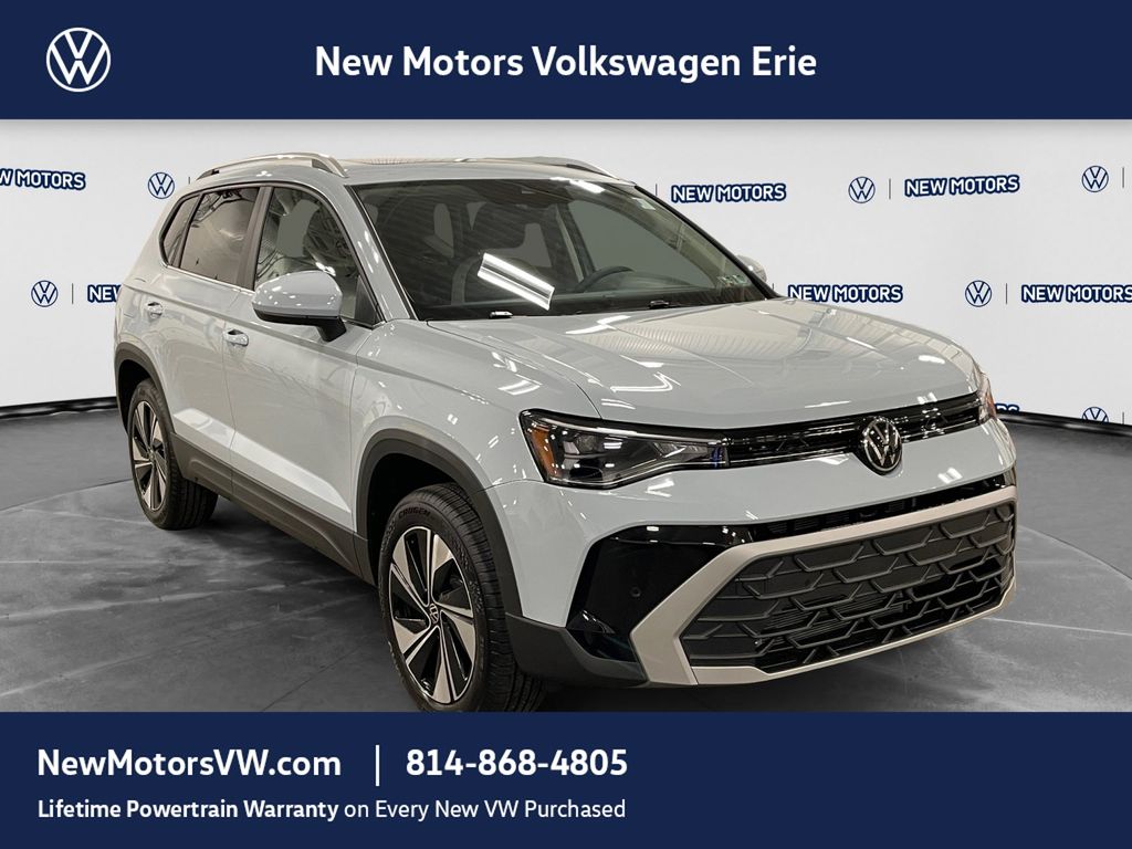 2026 Volkswagen Taos 1.5T SE Gray at New Motors