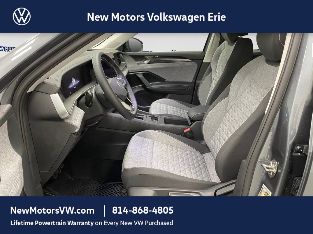 2026 Volkswagen Tiguan photo 7 of 13