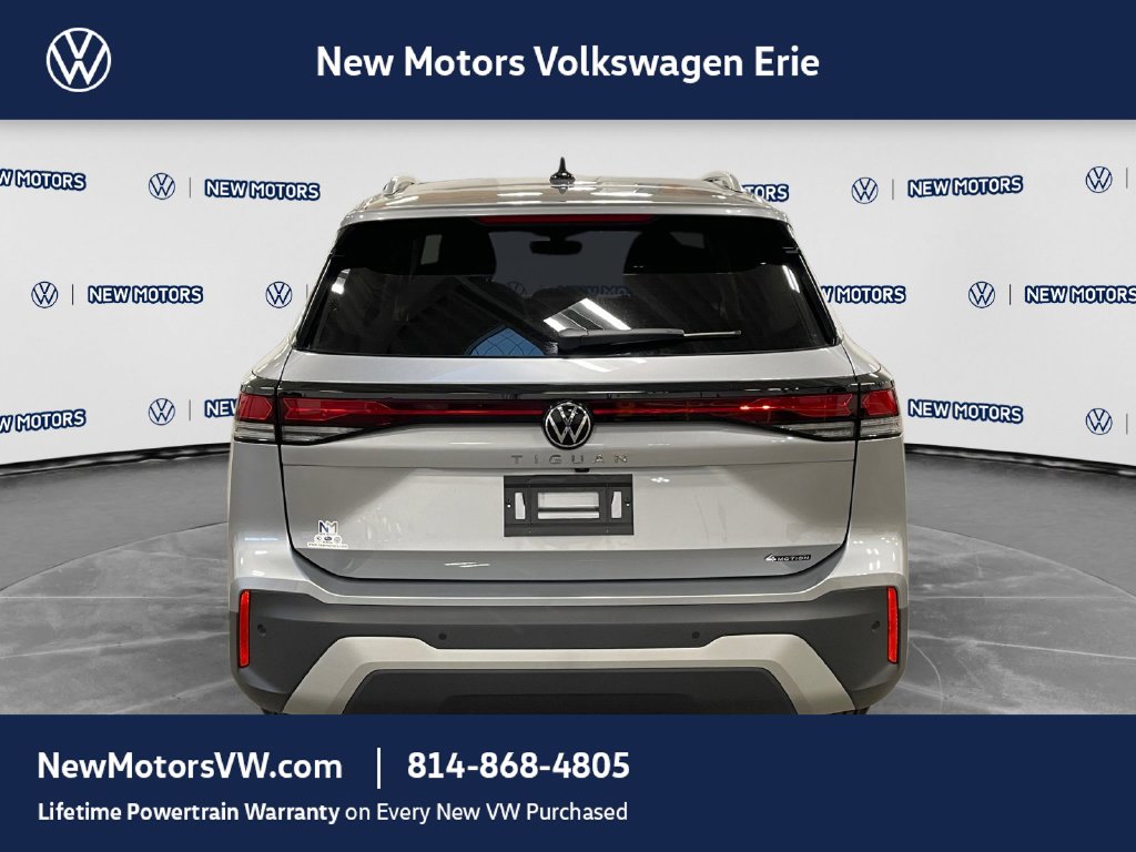 2026 Volkswagen Tiguan photo 4 of 15