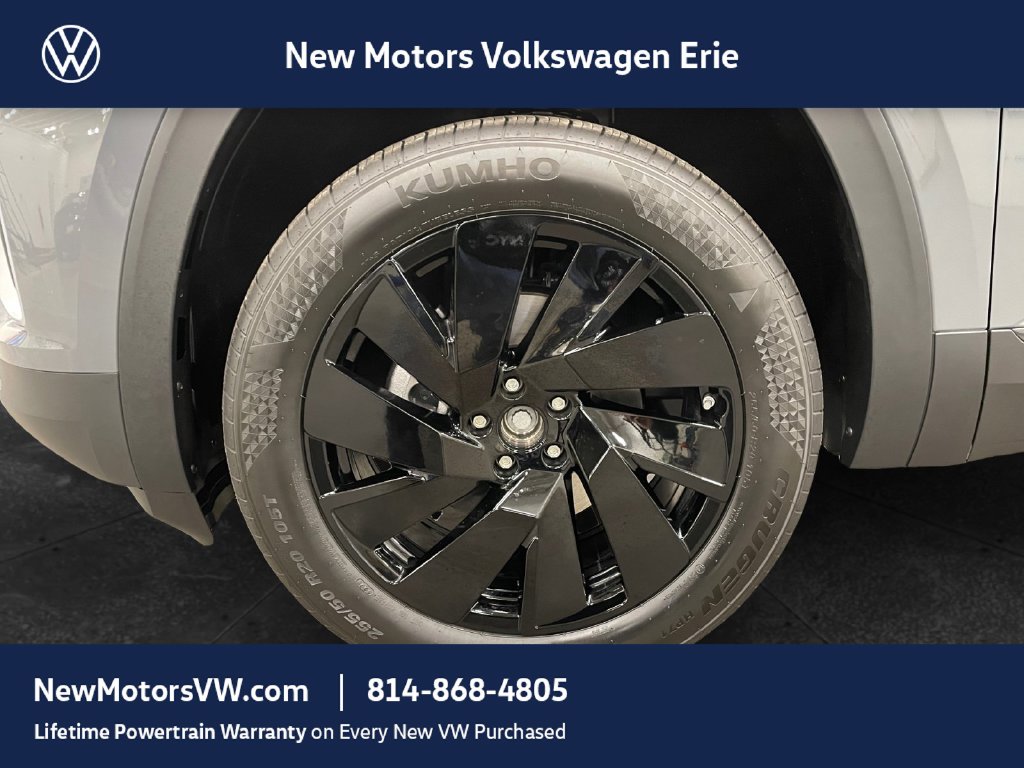 2026 Volkswagen Atlas photo 14 of 15
