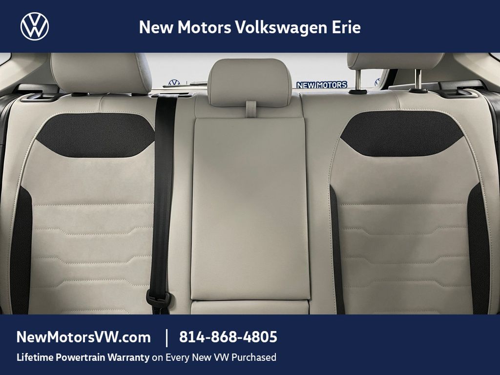 2026 Volkswagen Taos 1.5T SE Deep Black Pearl at New Motors