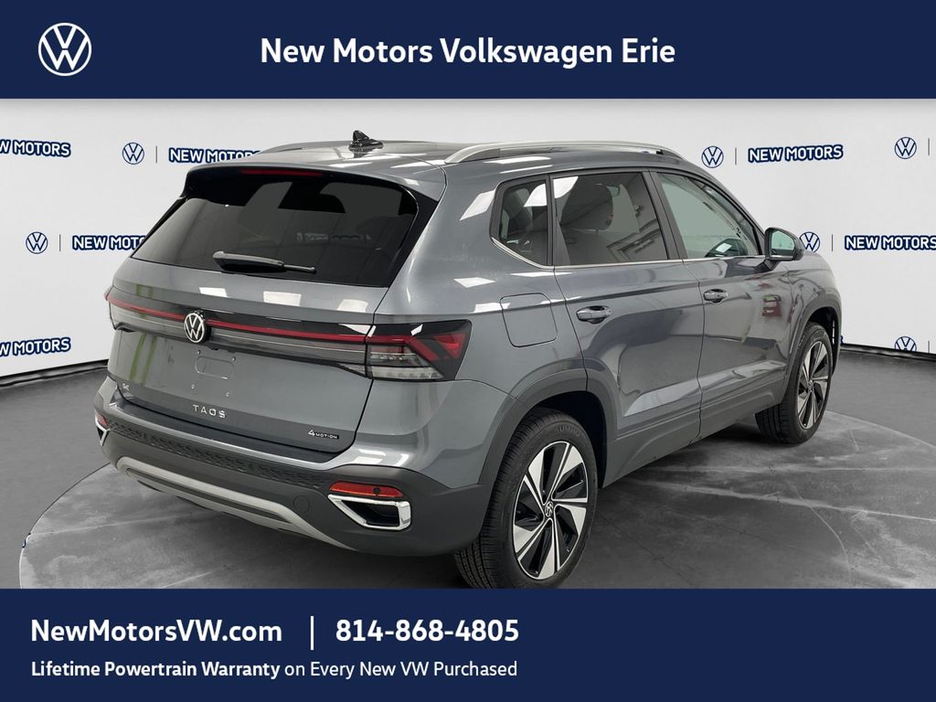 2026 Volkswagen Taos photo 4 of 13