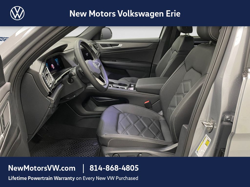 2026 Volkswagen Atlas Cross Sport SE Mist at New Motors