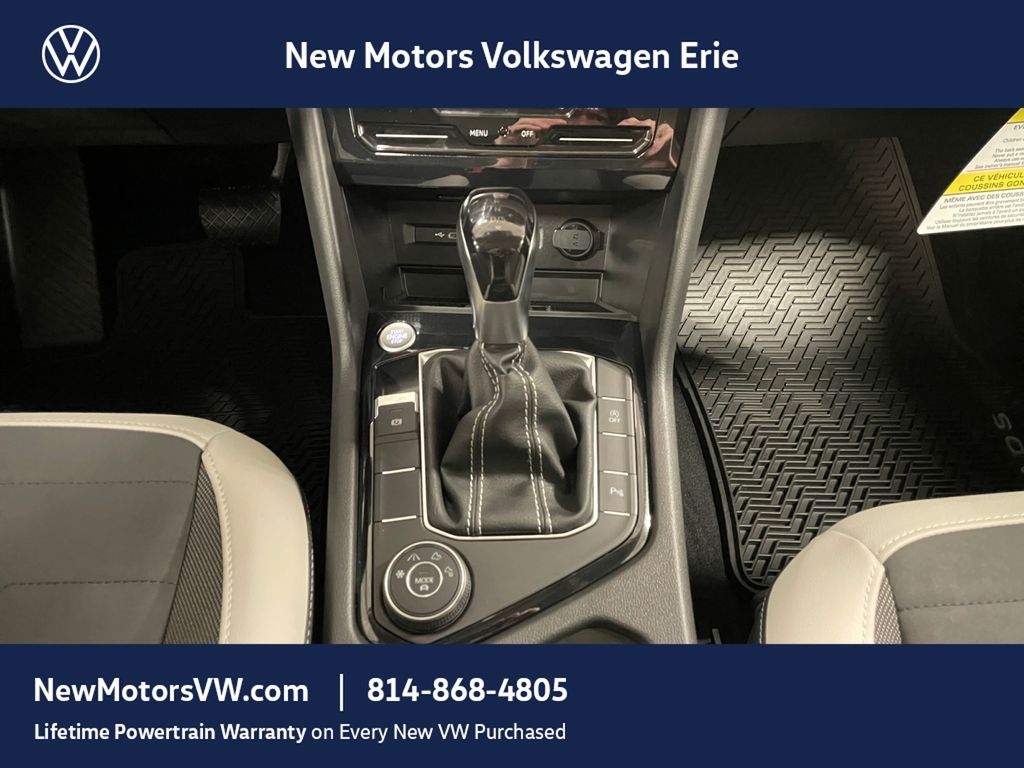 2026 Volkswagen Taos 1.5T SE Gray at New Motors