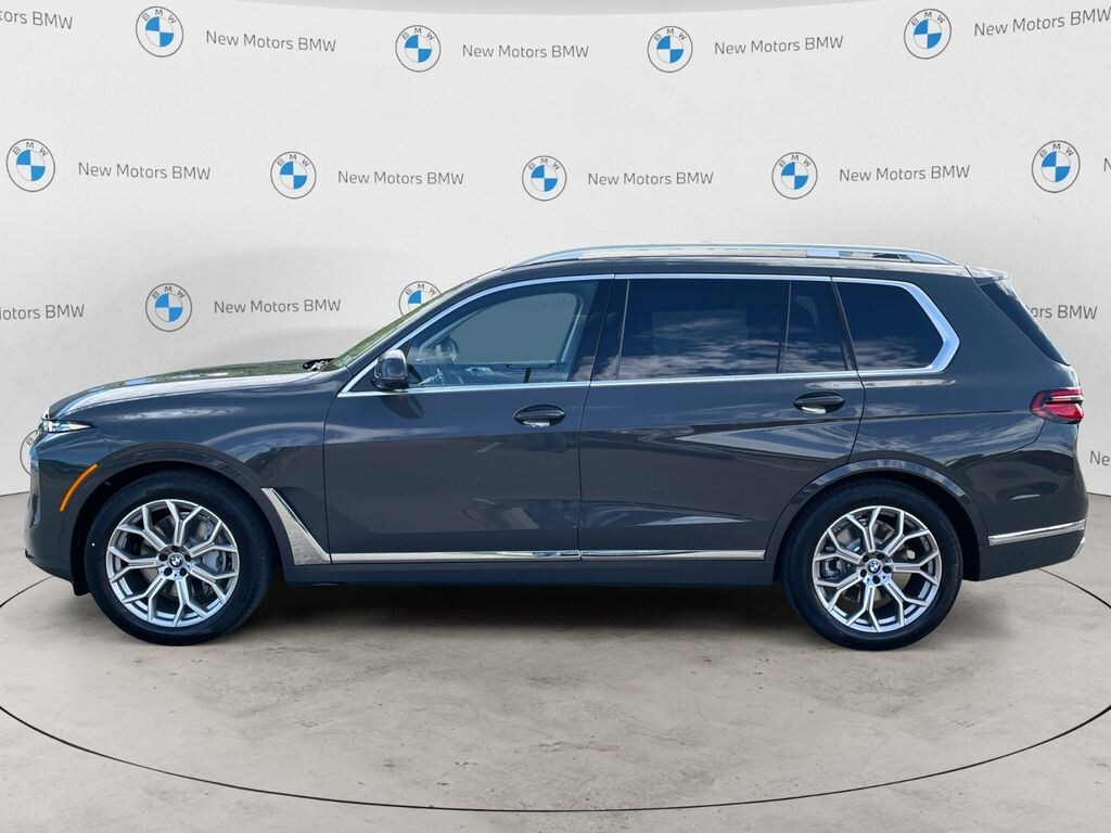 New 2026 BMW X7 xDrive40i SUV