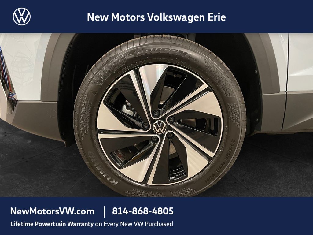 2026 Volkswagen Taos 1.5T SE Gray at New Motors
