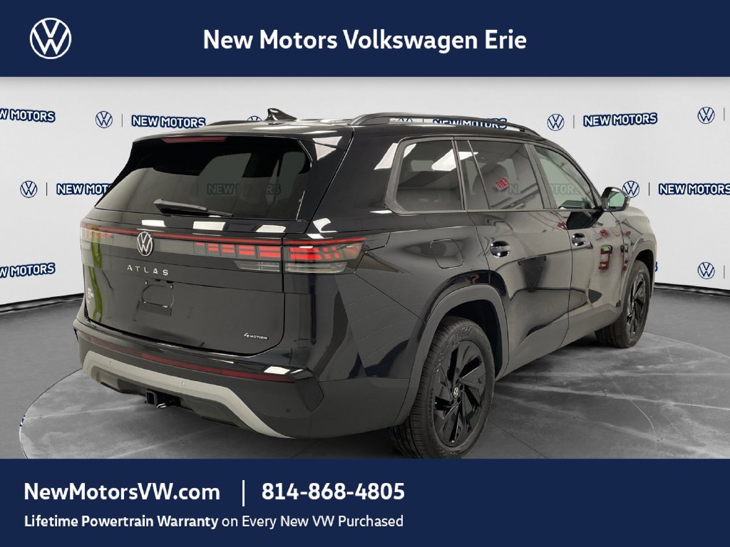 2027 Volkswagen Atlas photo 4 of 13