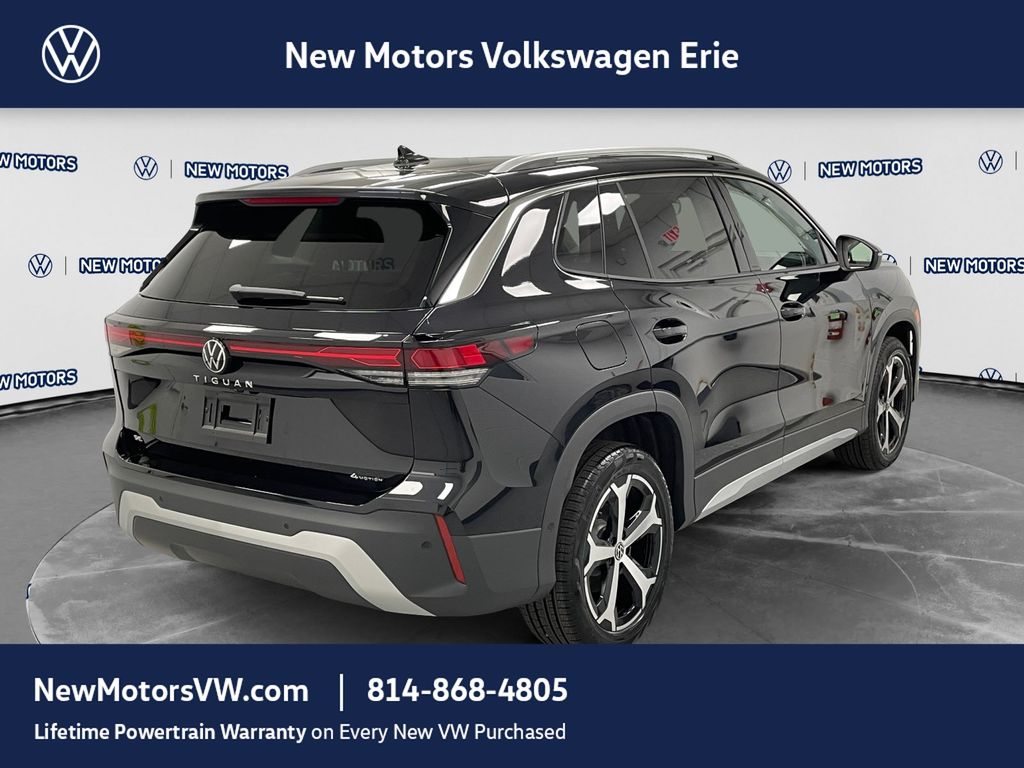 2026 Volkswagen Tiguan photo 4 of 13