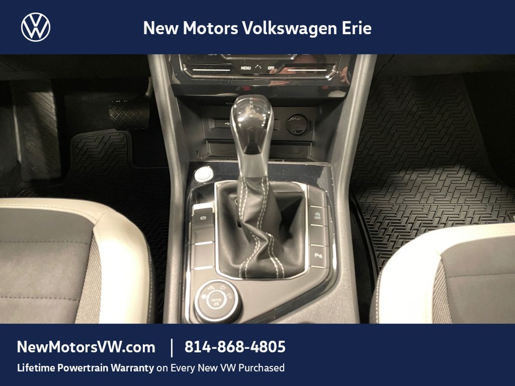 2026 Volkswagen Taos 1.5T SE Pure White at New Motors