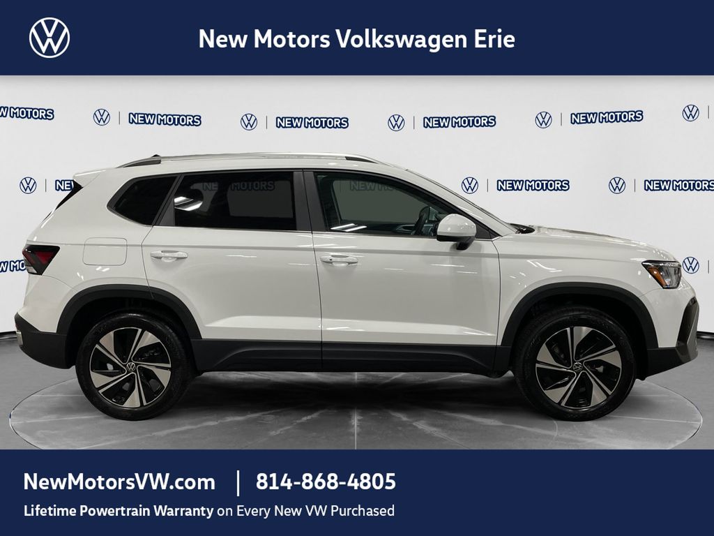 2026 Volkswagen Taos 1.5T SE Pure White at New Motors