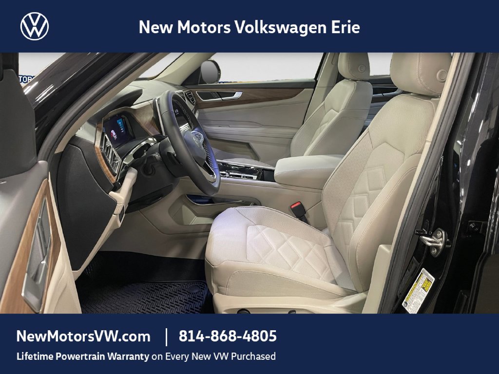 2026 Volkswagen Atlas photo 9 of 15
