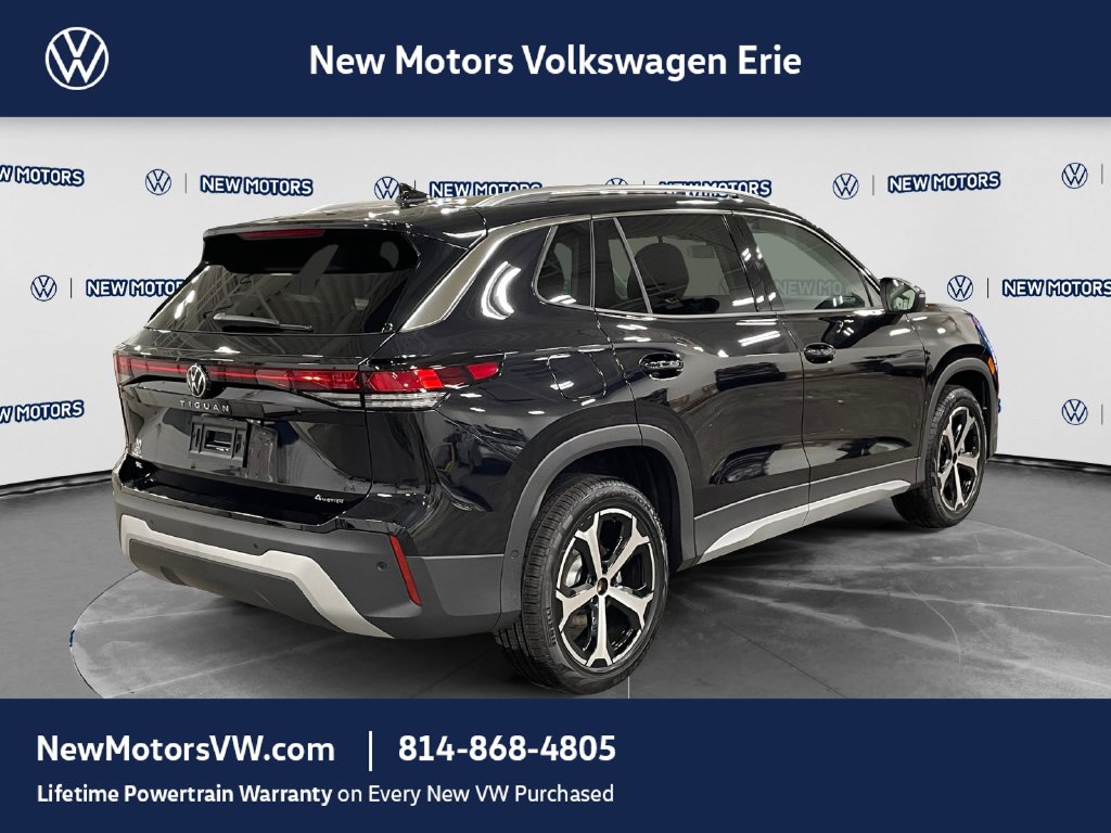 2026 Volkswagen Tiguan photo 5 of 15