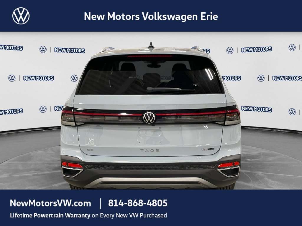 2026 Volkswagen Taos photo 4 of 15