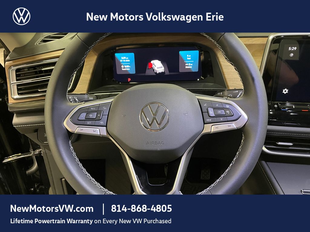 2026 Volkswagen Atlas SE Deep Black Pearl at New Motors