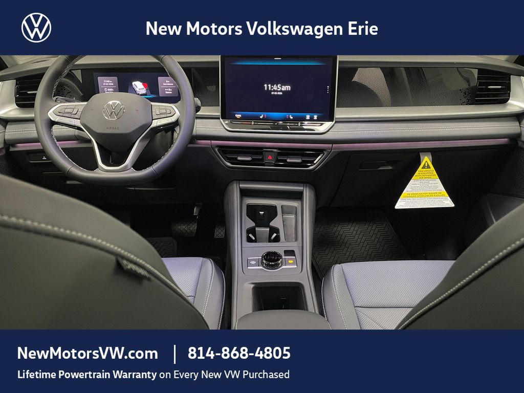 2026 Volkswagen Tiguan photo 8 of 13