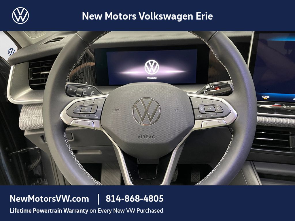 2026 Volkswagen Tiguan photo 10 of 13