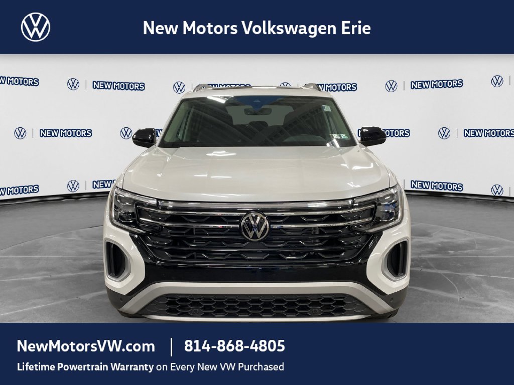 2026 Volkswagen Atlas photo 8 of 15