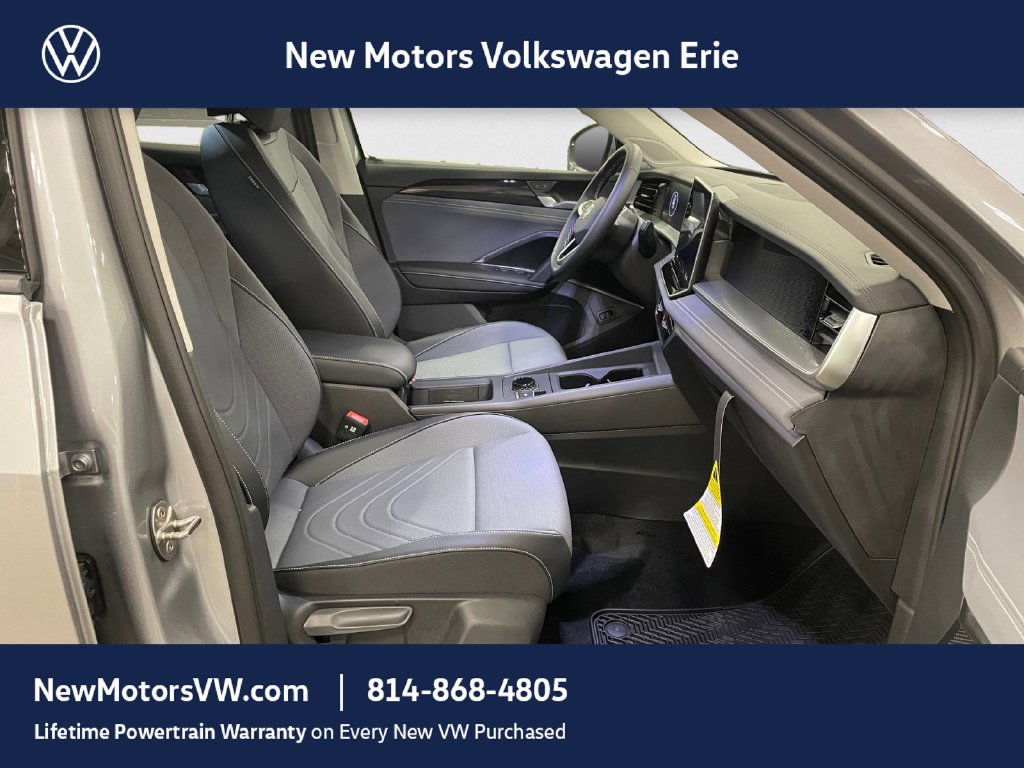 2026 Volkswagen Tiguan photo 15 of 15