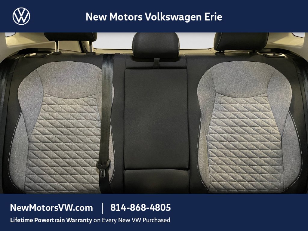 2026 Volkswagen Tiguan photo 13 of 15