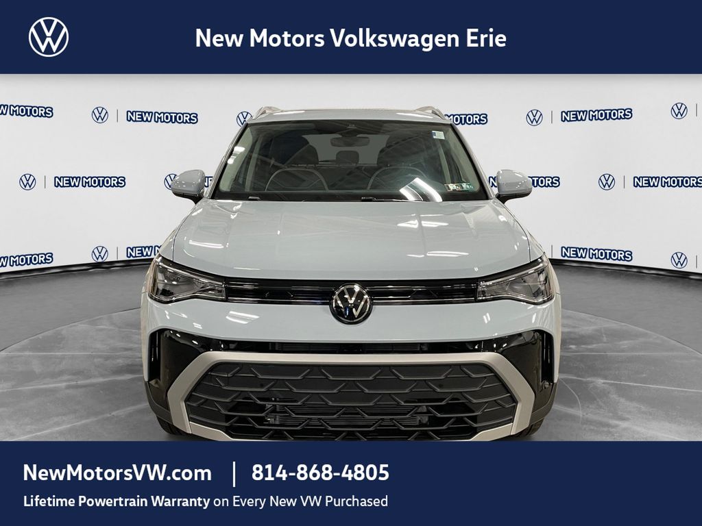 2026 Volkswagen Taos 1.5T SE Gray at New Motors