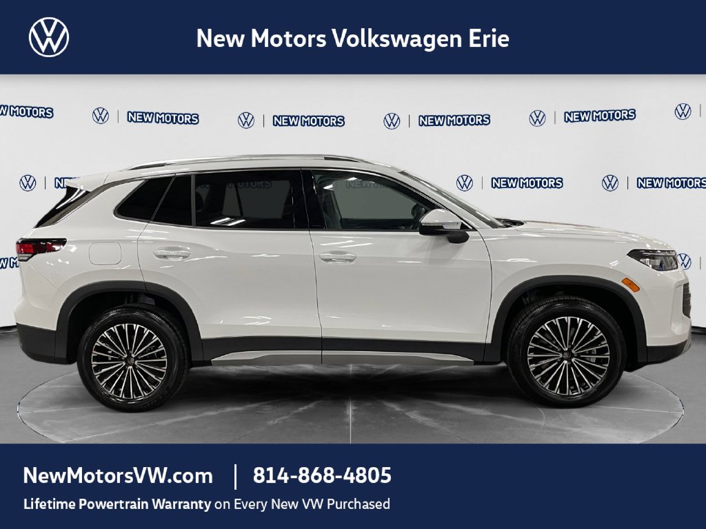 2026 Volkswagen Tiguan photo 6 of 15