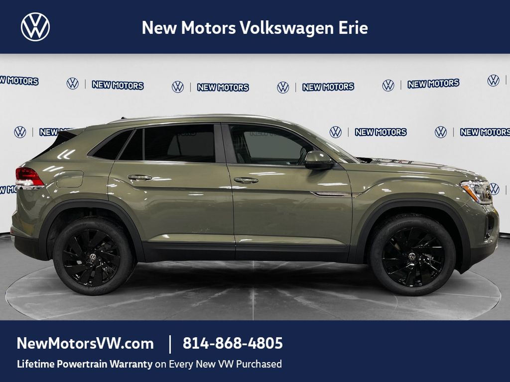 2026 Volkswagen Atlas Cross Sport SE w/Technology Avocado Green Pearl at New Motors